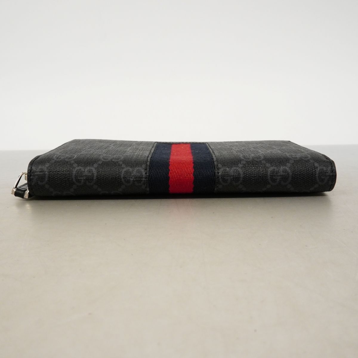 Gucci Wallet GG Supreme Gray Silver — view 2