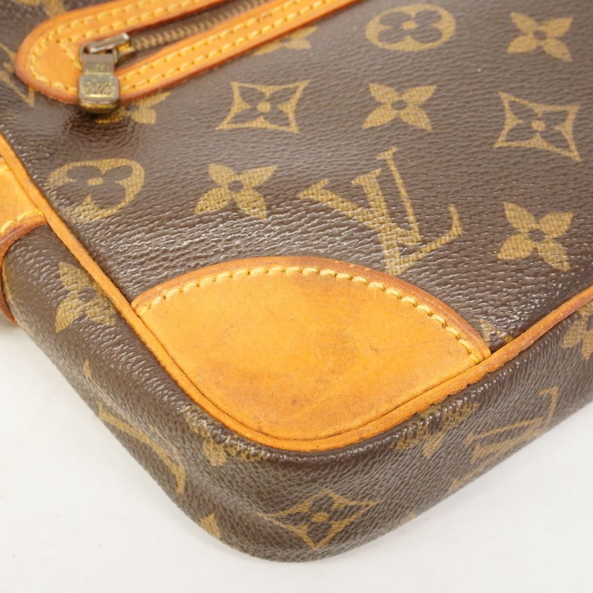 Louis Vuitton Clutch Monogram Marly Dragonne GM Brown — view 7