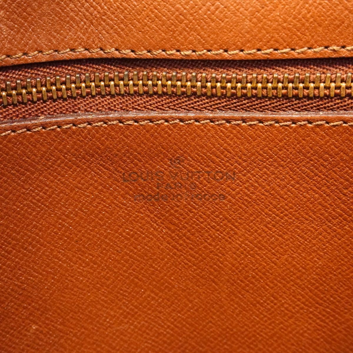 Louis Vuitton Clutch Monogram Marly Dragonne GM Brown — view 5
