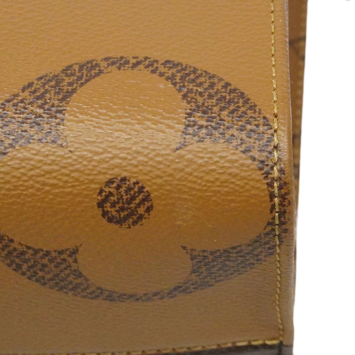 Louis Vuitton Tote Monogram Giant Reverse On The Go MM Brown — view 8