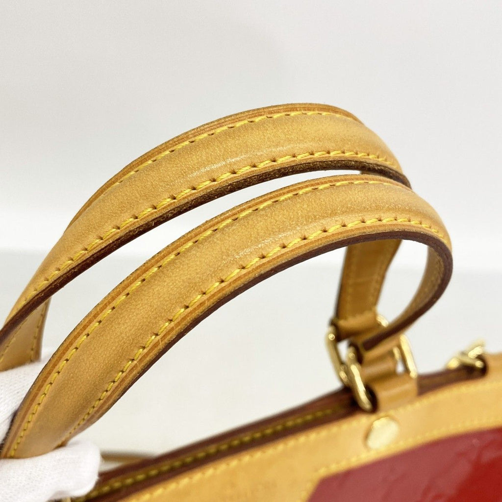 Louis Vuitton Handbag Vernis Blair MM Rose Indien 2-Way — view 9