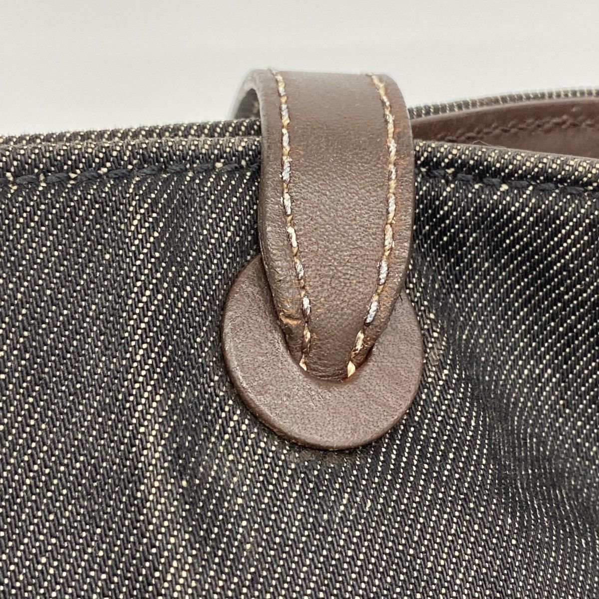 Chanel Tote Denim Black Brown Gold — view 8