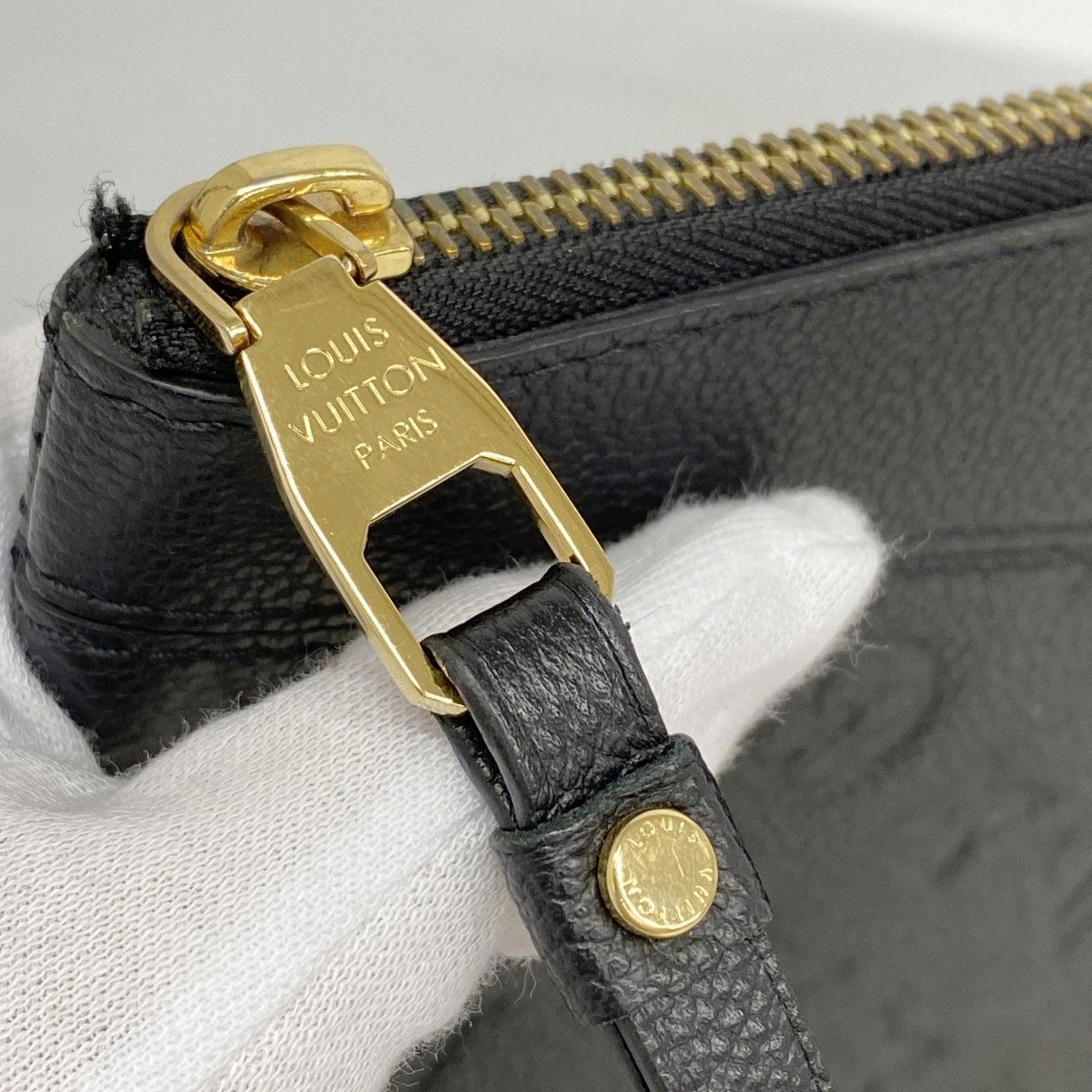Louis Vuitton Clutch Monogram Empreinte Daily Pouch Noir — view 7