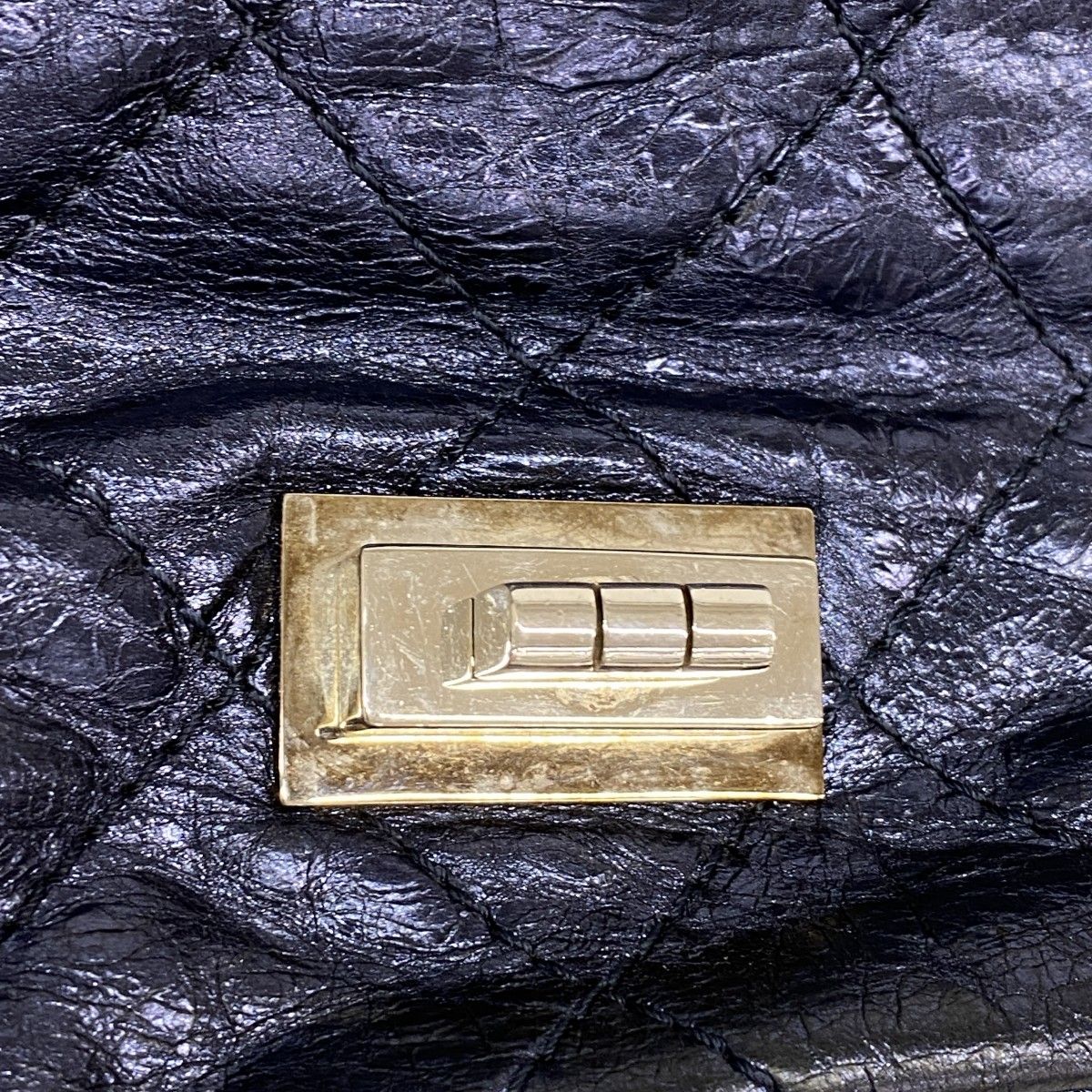 Chanel Shoulder Bag 2.55 Quilted Calf Metallic Navy Silver — view 8