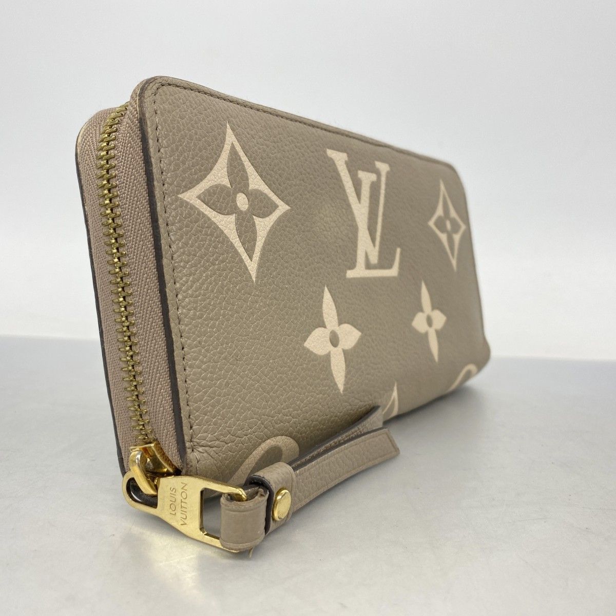 Louis Vuitton Wallet Monogram Empreinte Bicolor Zippy Tourterelle le Cream — view 2
