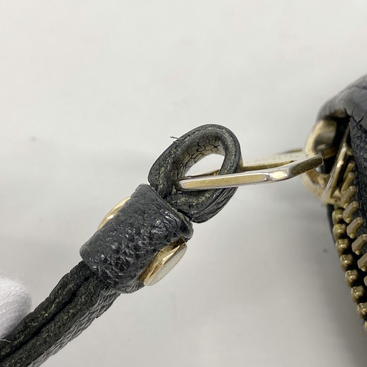 Louis Vuitton Wallet Monogram Empreinte Zippy Noir — view 6