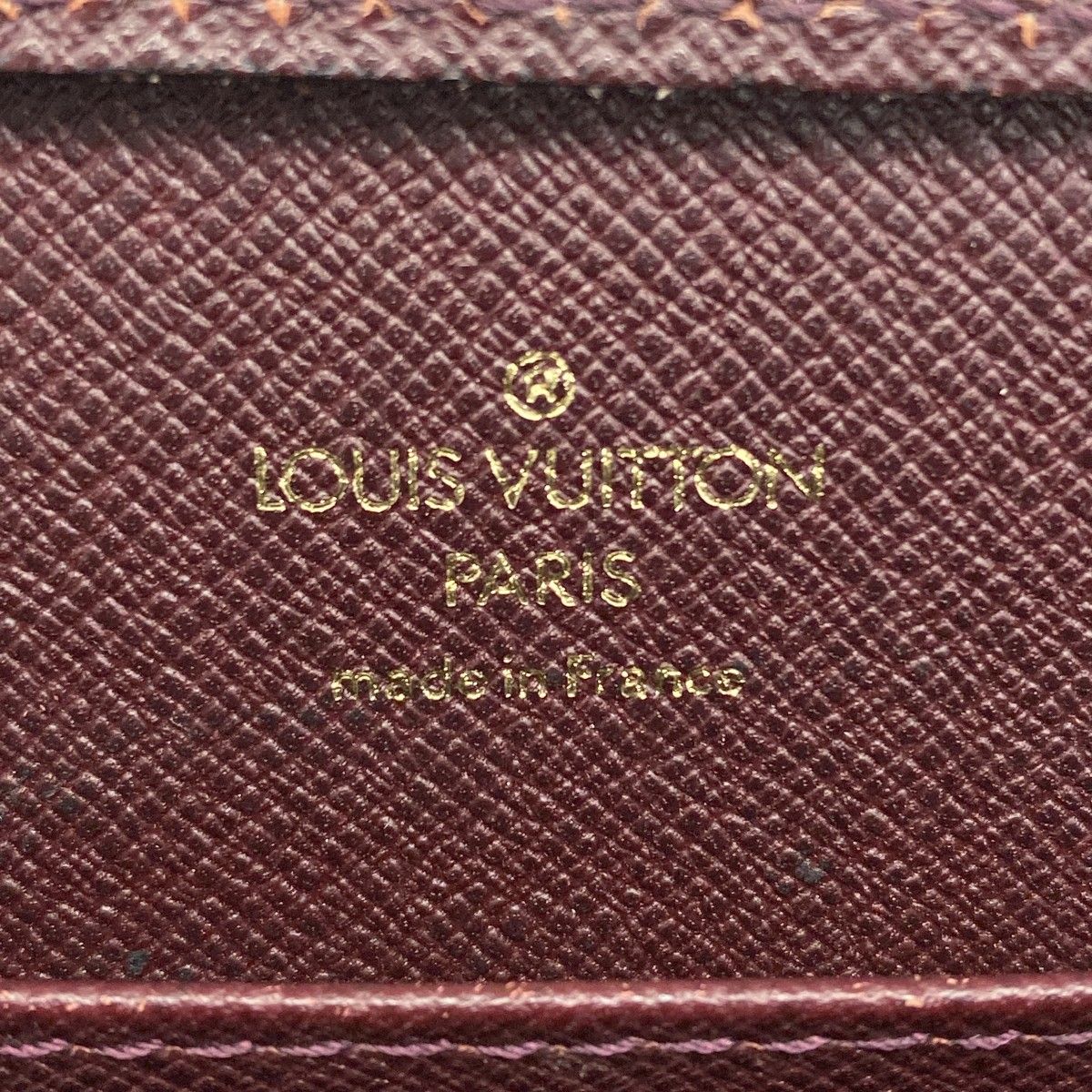 Louis Vuitton Clutch Taiga Baikal Acajou — view 5
