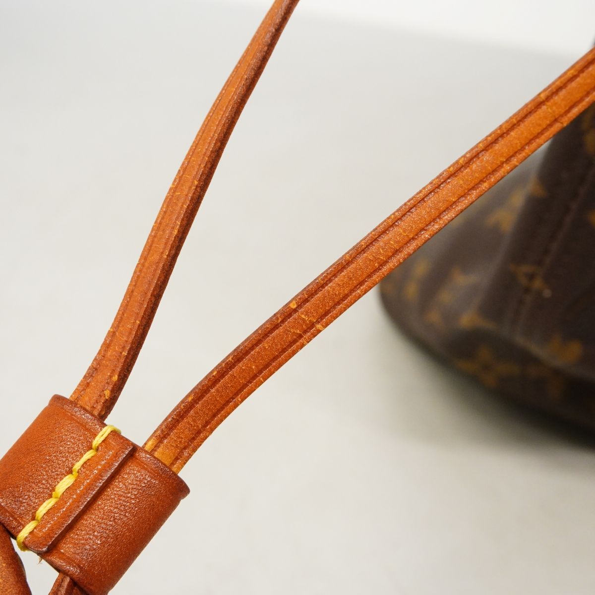 Louis Vuitton Tote Monogram Neverfull MM Brown — view 9