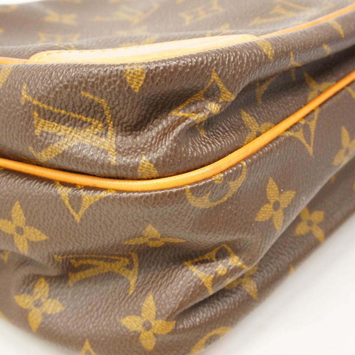 Louis Vuitton Shoulder Bag Monogram Nile Brown — view 7