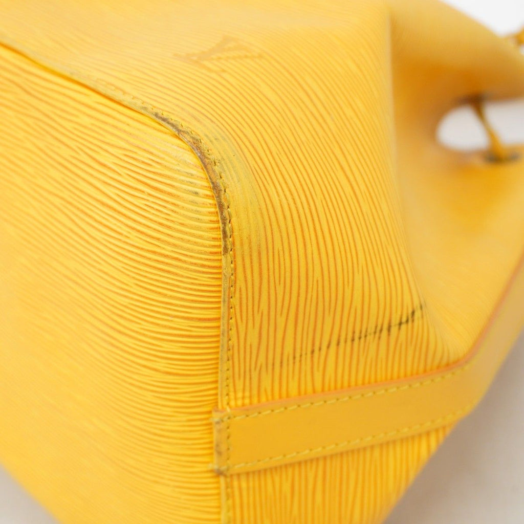 Louis Vuitton Shoulder Bag Epi Petit Noe Jaune — view 7