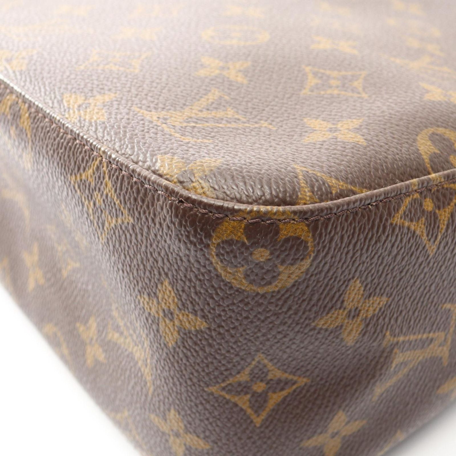 Louis Vuitton Shoulder Bag Looping MM Monogram Canvas Leather — view 6