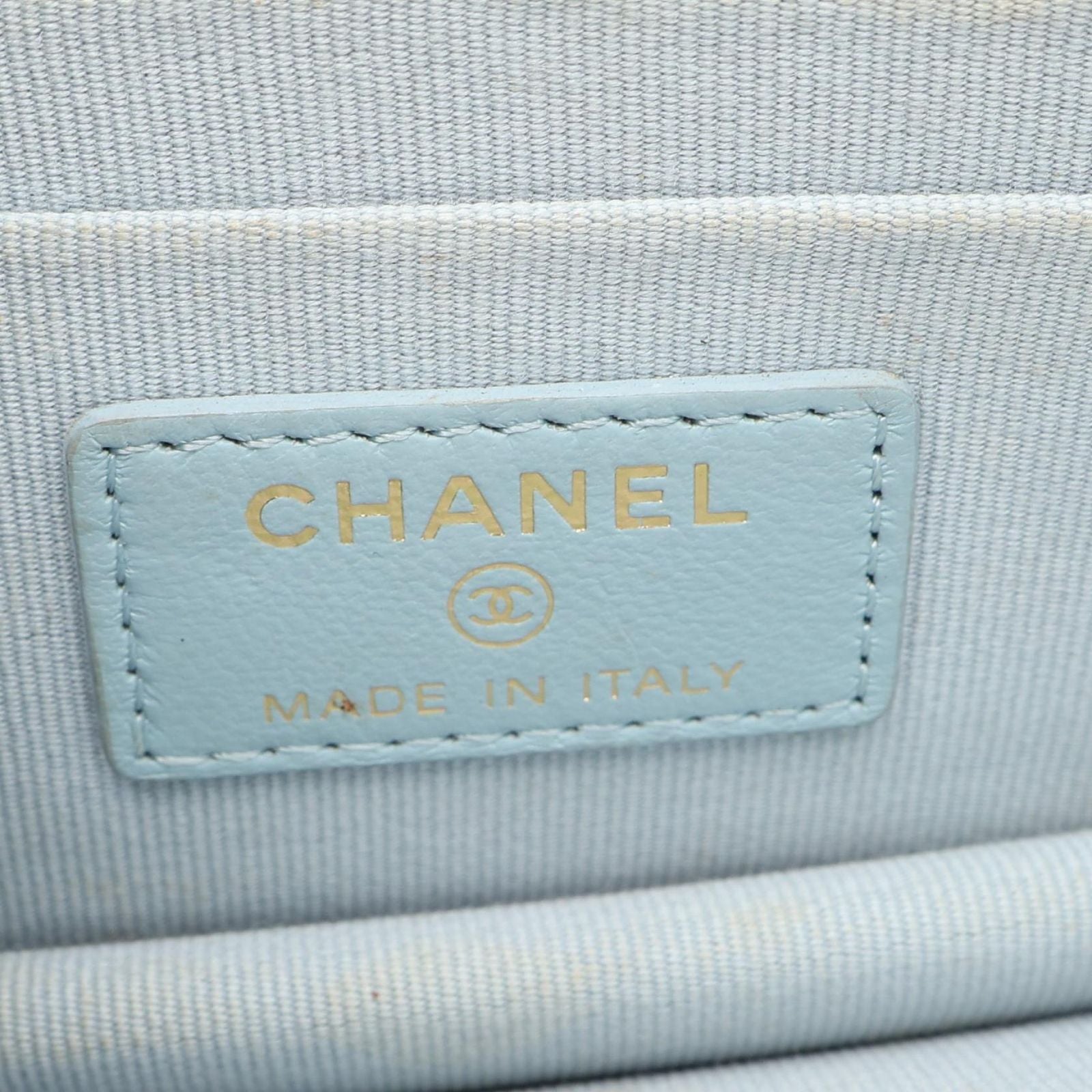 Chanel Shoulder Bag Quilted Mini Smoki Blue Lambskin Mini Chain Wallet — view 4