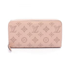 Louis Vuitton Round Wallet Zippy Mahina Magnolia Leather