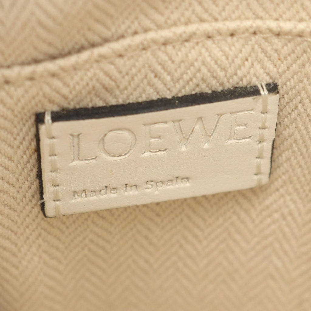 Loewe Shoulder Bag Ikebana White Leather — view 4