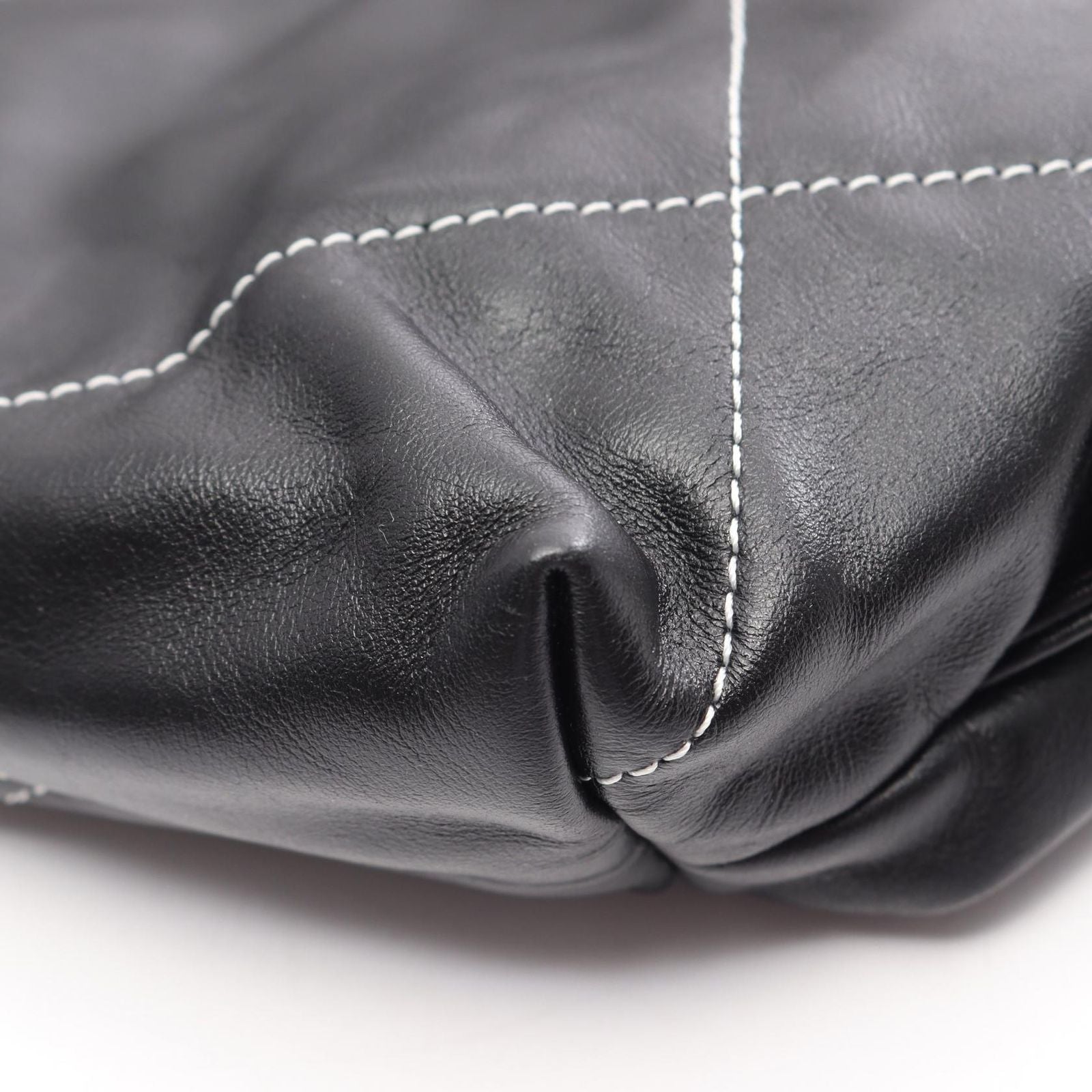 Chanel Backpack 22 Large Black Leather 22 Quilted Chain — view 6