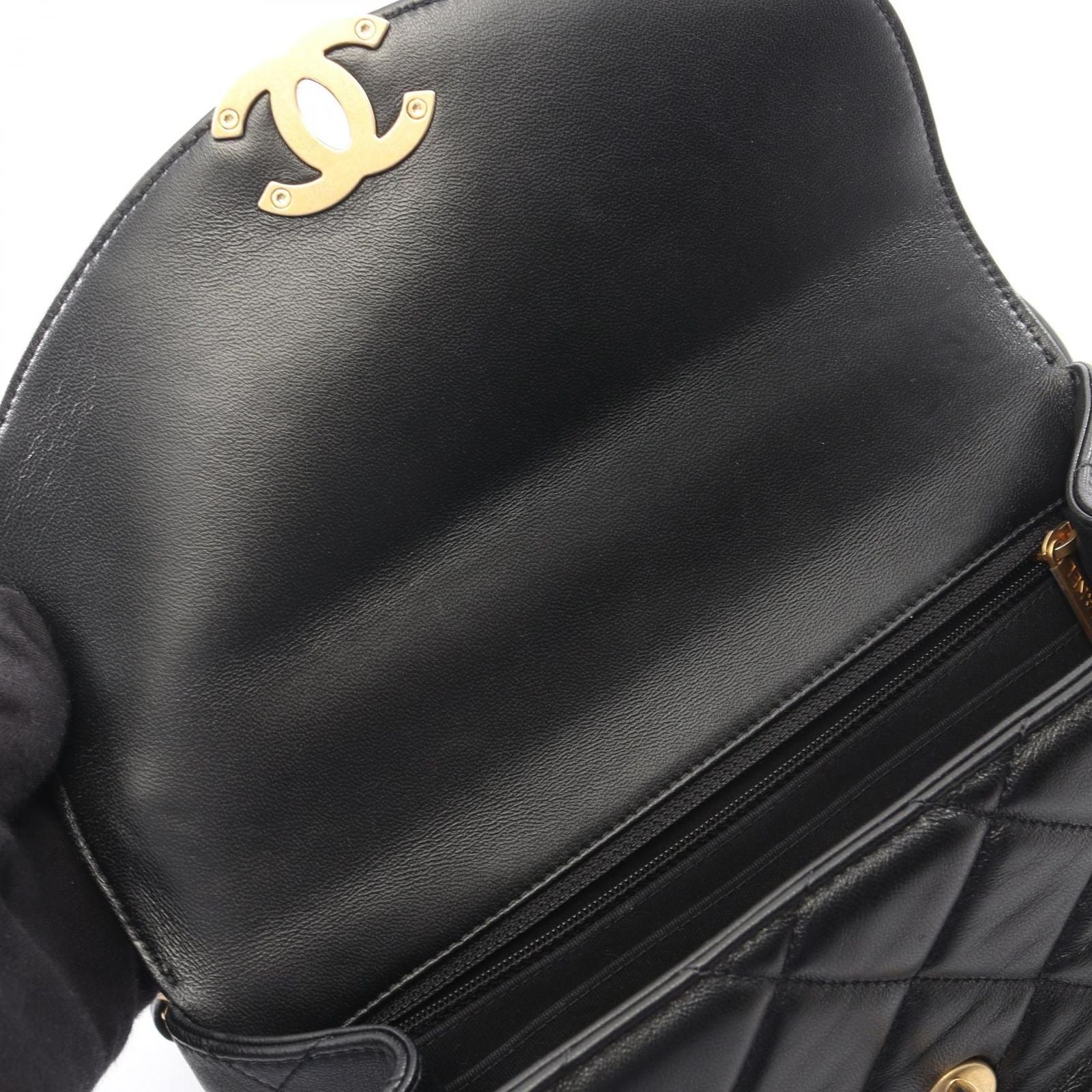 Chanel Shoulder Bag Quilted Black Lambskin Chain — view 6