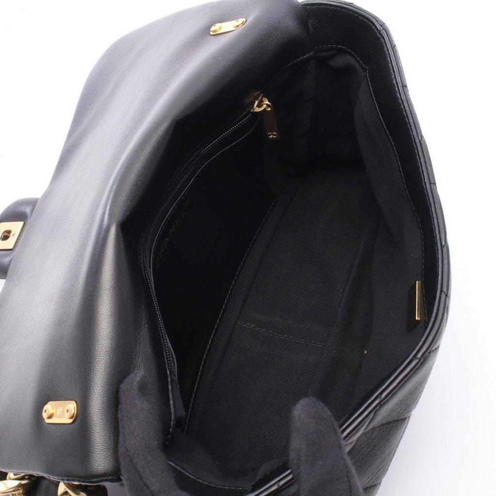 Chanel Shoulder Bag Quilted Black Lambskin Chain — view 3