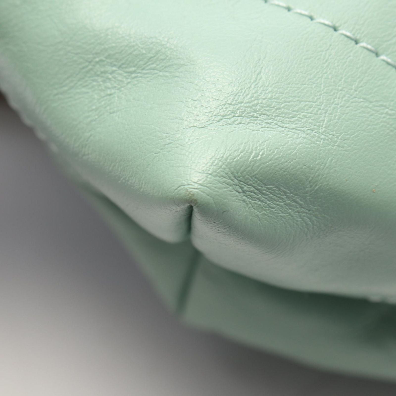 Chanel Shoulder Bag Quilted 22 Small Mint Green Lambskin 22 Chain — view 6