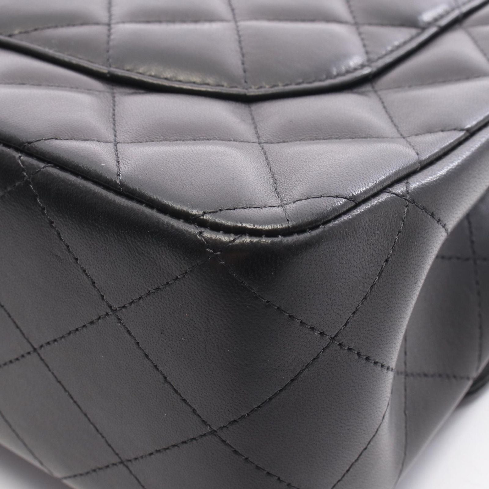 Chanel Shoulder Bag Deca Quilted 30 Classic Large Double Flap Black Lambskin — view 8