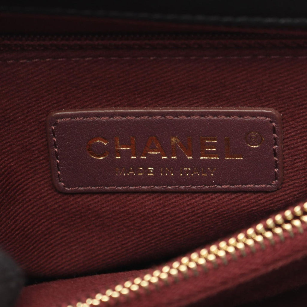 Chanel Handbag Coco Handle 29 Top Flap Bag Quilted 2-Way Black Caviar Leather — view 4