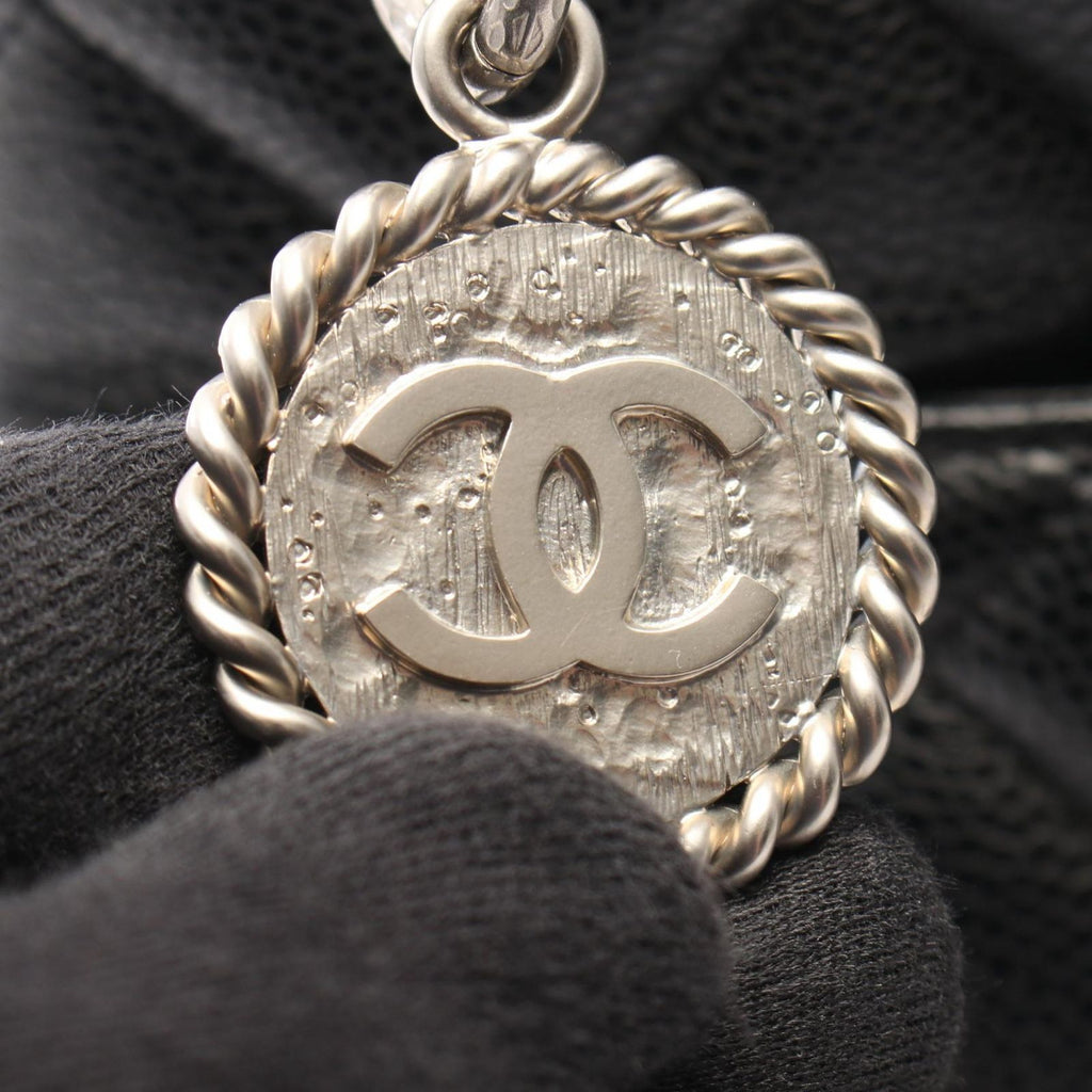 Chanel Tote Reissue Black Caviar Leather — view 9