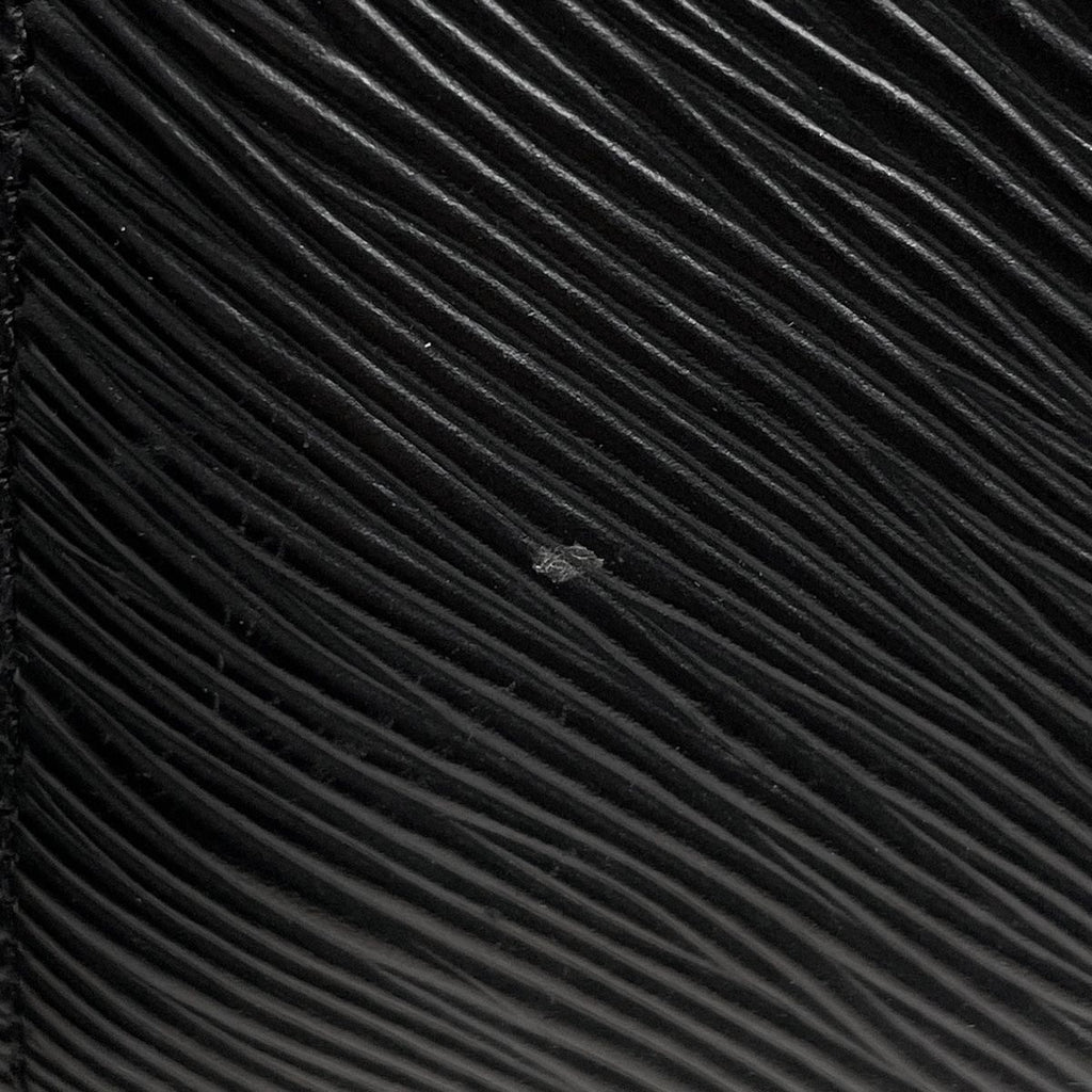 Louis Vuitton Pochette Demilune Shoulder Bag Epi Noir — view 3