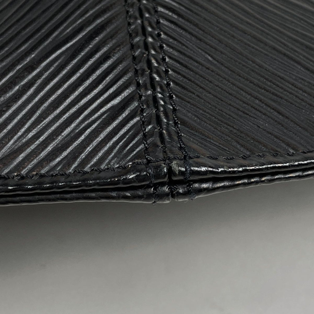 Louis Vuitton Pochette Demilune Shoulder Bag Epi Noir — view 2