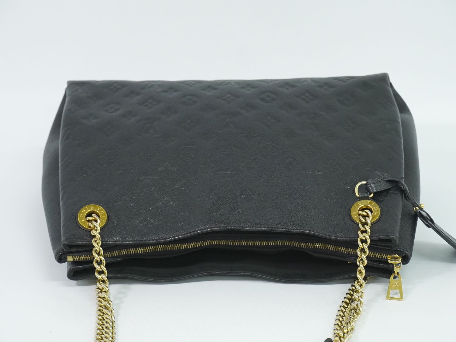 Louis Vuitton LV Calf MM Monogram Empreinte Leather Shoulder Bag Tote Noir — view 5