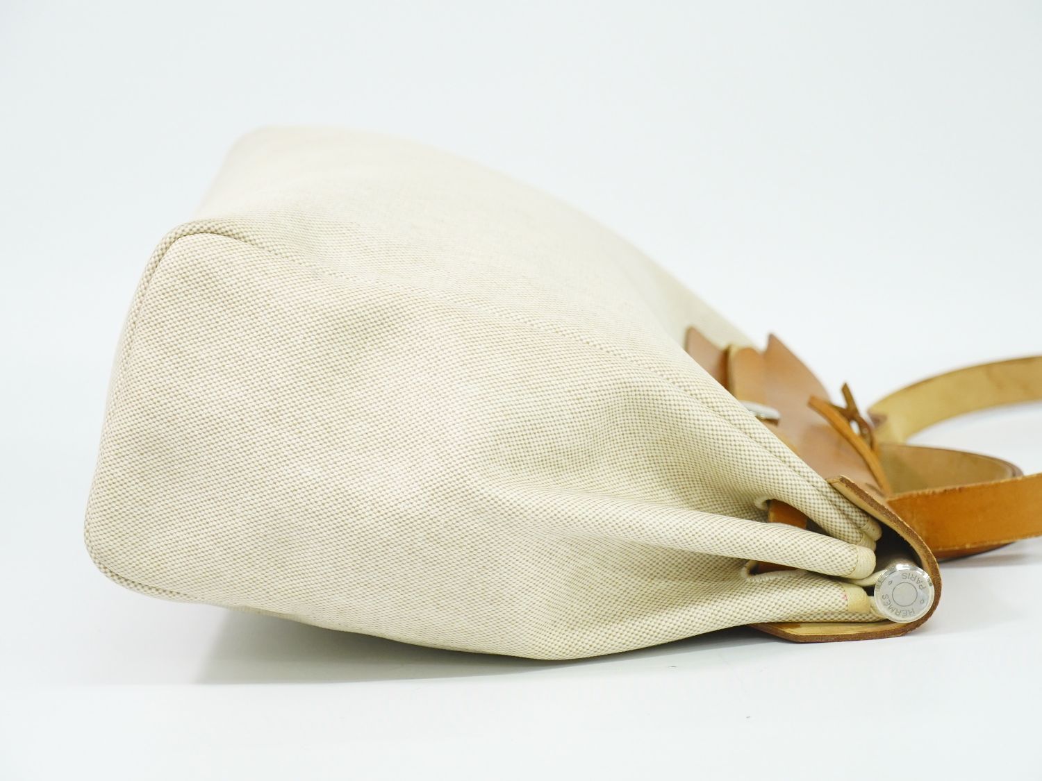 Hermes Herbag MM 2-Way Shoulder Bag Canvas Leather Beige — view 4