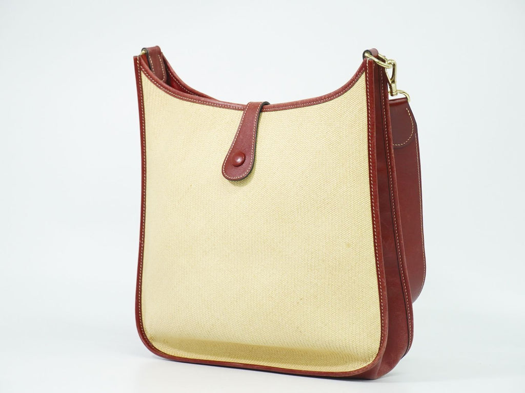 Hermes Evelyne 1 GM Pana Must Low Shoulder Bag Beige — view 2