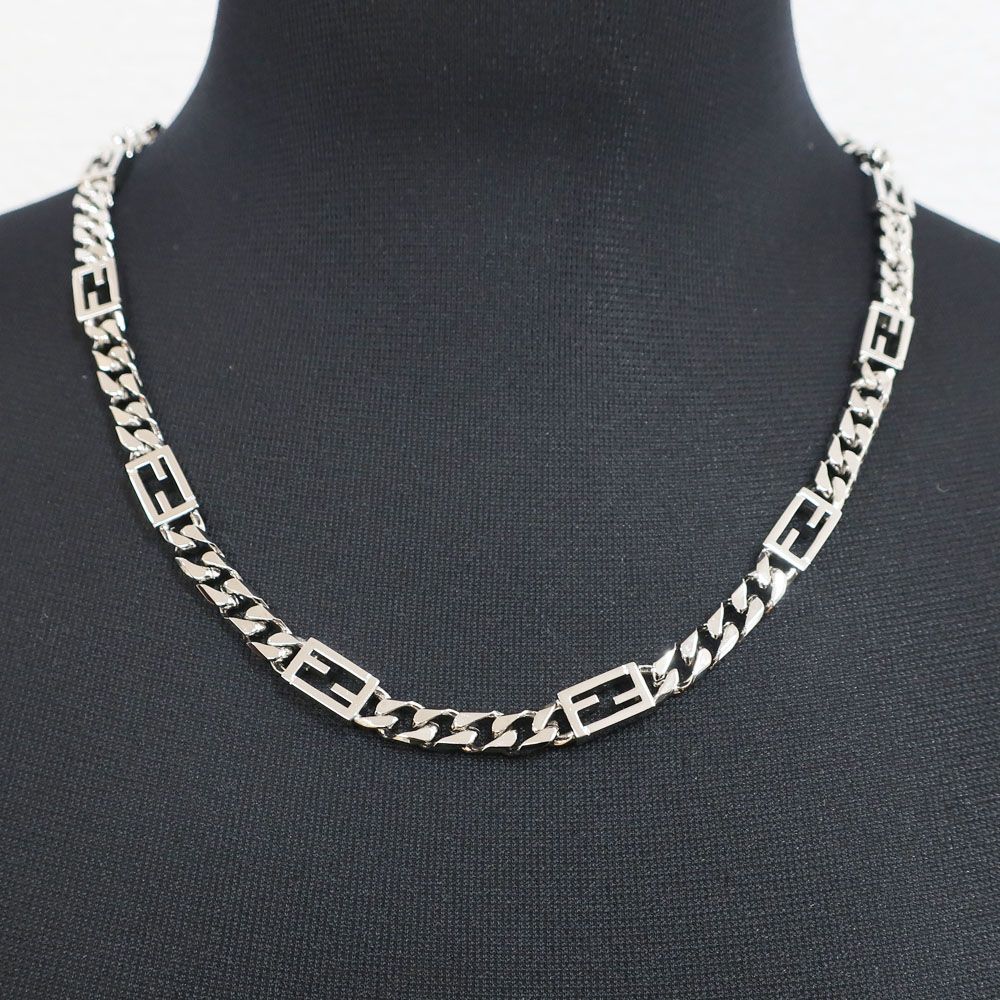 Fendi Ten Necklace Bucket FF Logo Link Chain Silver — view 9