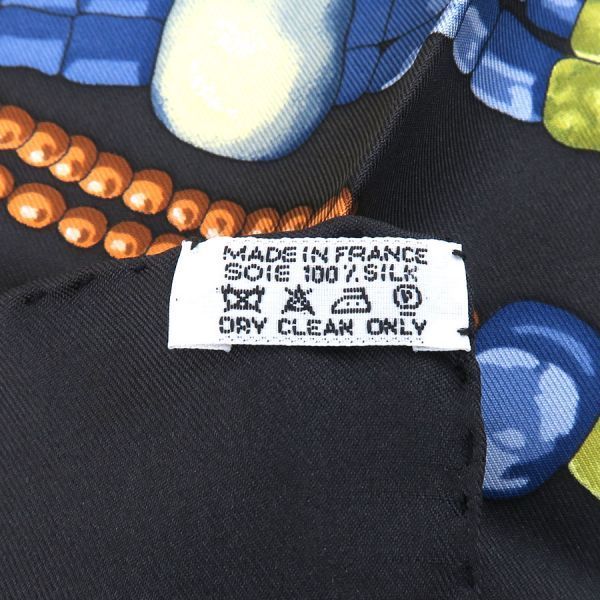 Hermes Carre 90 Scarf — view 9