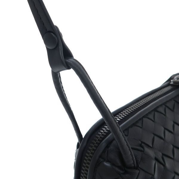 Bottega Veneta Intrecciato Shoulder — view 7