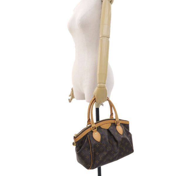 Louis Vuitton Monogram Tivoli PM Clutch — view 9