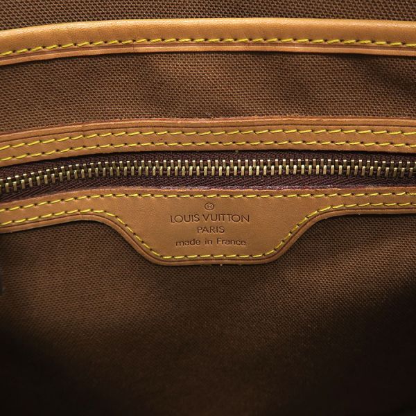Louis Vuitton Monogram Vavin PM Clutch — view 8