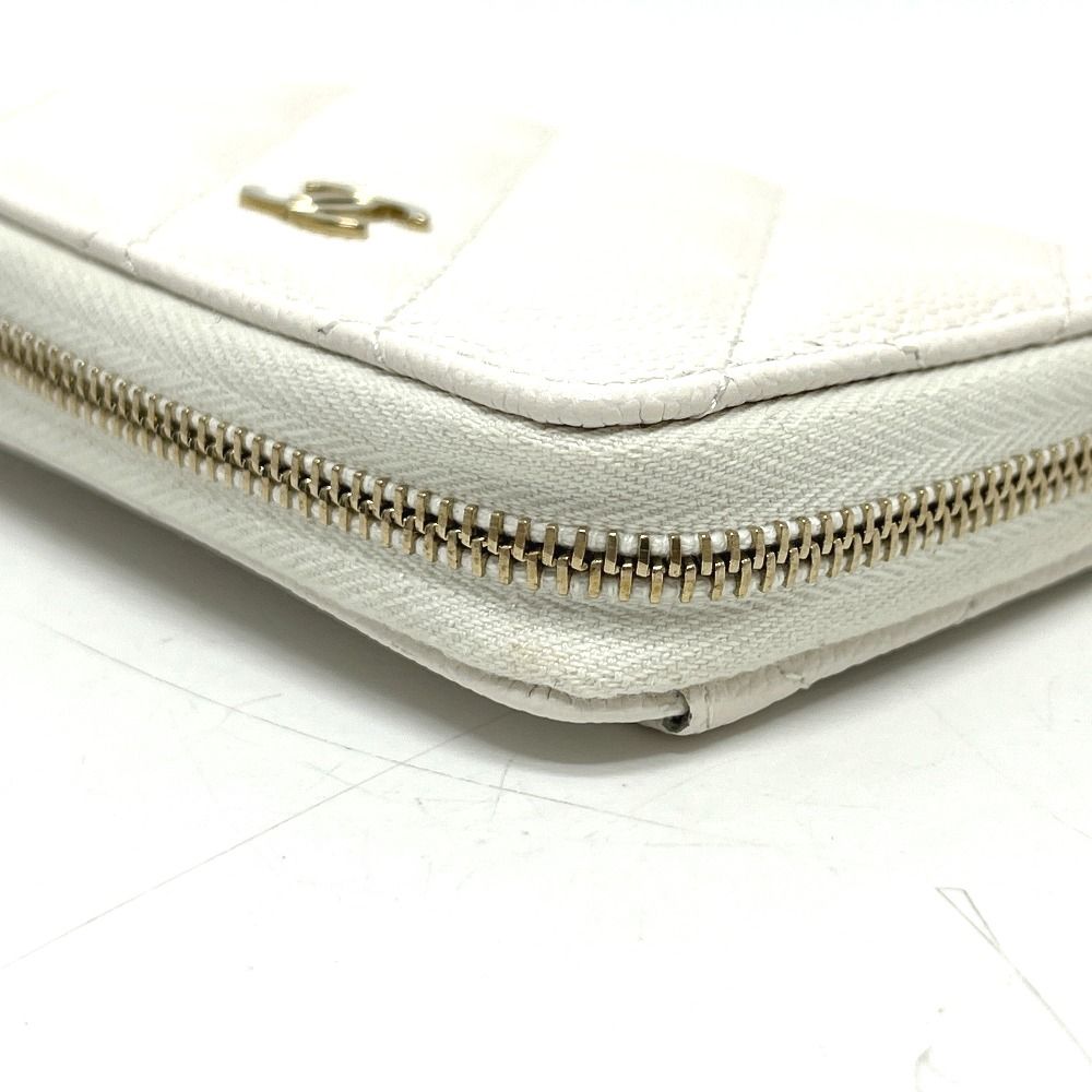 Chanel Coin Case Classic Zip Caviar Leather White — view 8
