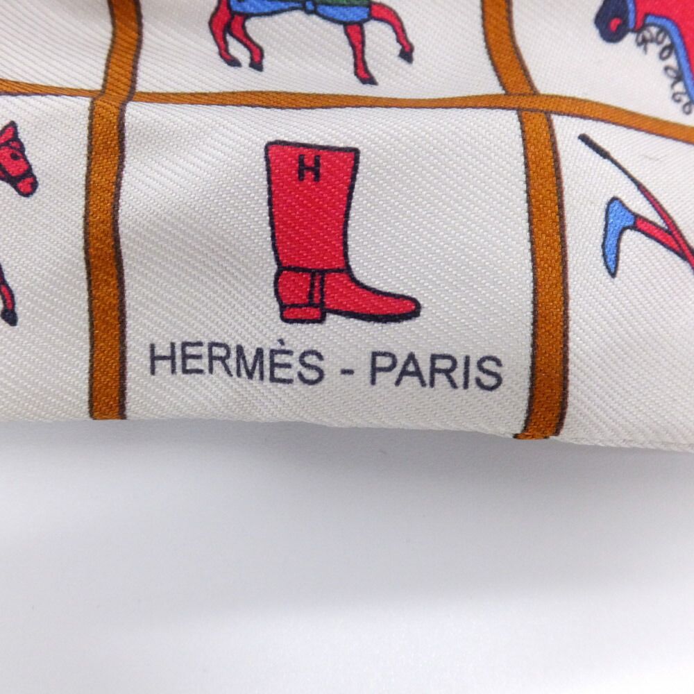 Hermes Ten Twilly Horse Tackle Couvertureset Tenues de Jour Off White Silk Scarf — view 9