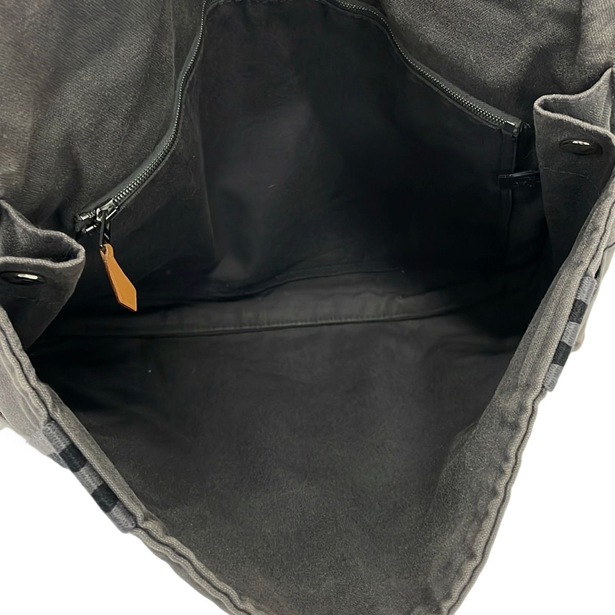 Hermes Shoulder Bag Fourre Tout Besace MM Gray Black — view 7