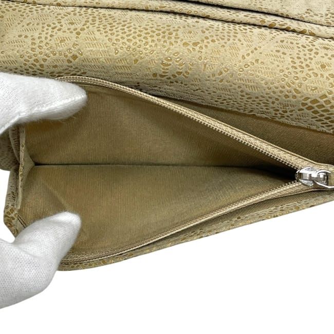 Chanel Bifold Wallet Beige Lace Ismore Ghost Skin CC Logo Folding — view 3