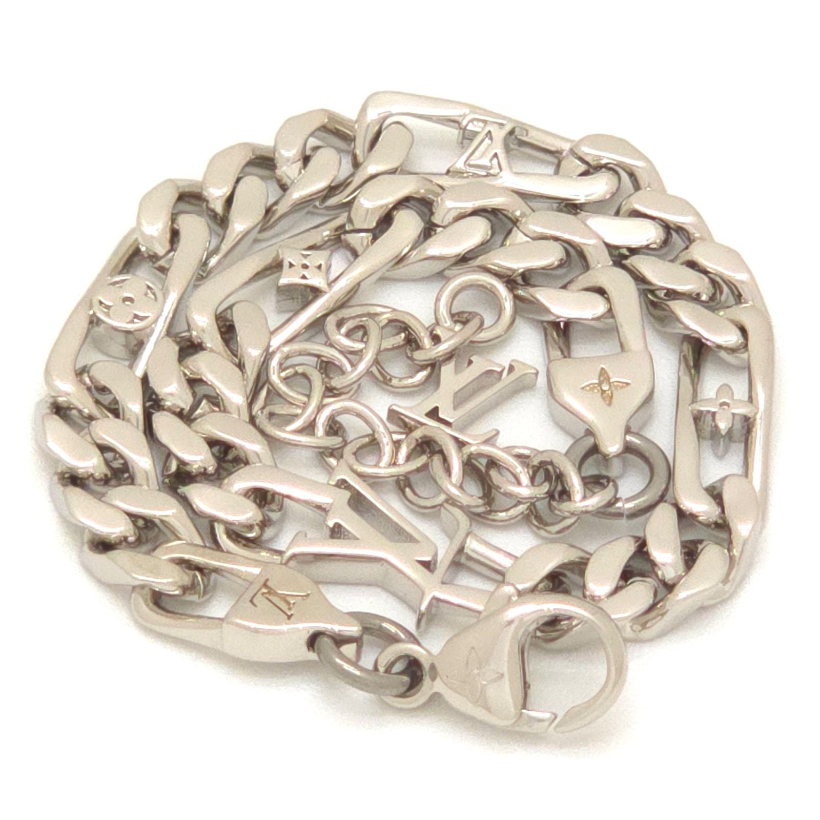 Louis Vuitton Bracelet LV Figaro 17.5 23 LV Signature Link LV Initial Charm