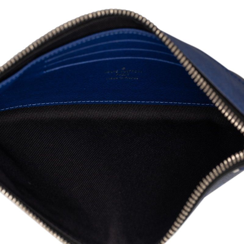 Louis Vuitton Taigarama Pochette Discovery PM Pouch Mini Clutch Cobalt Navy