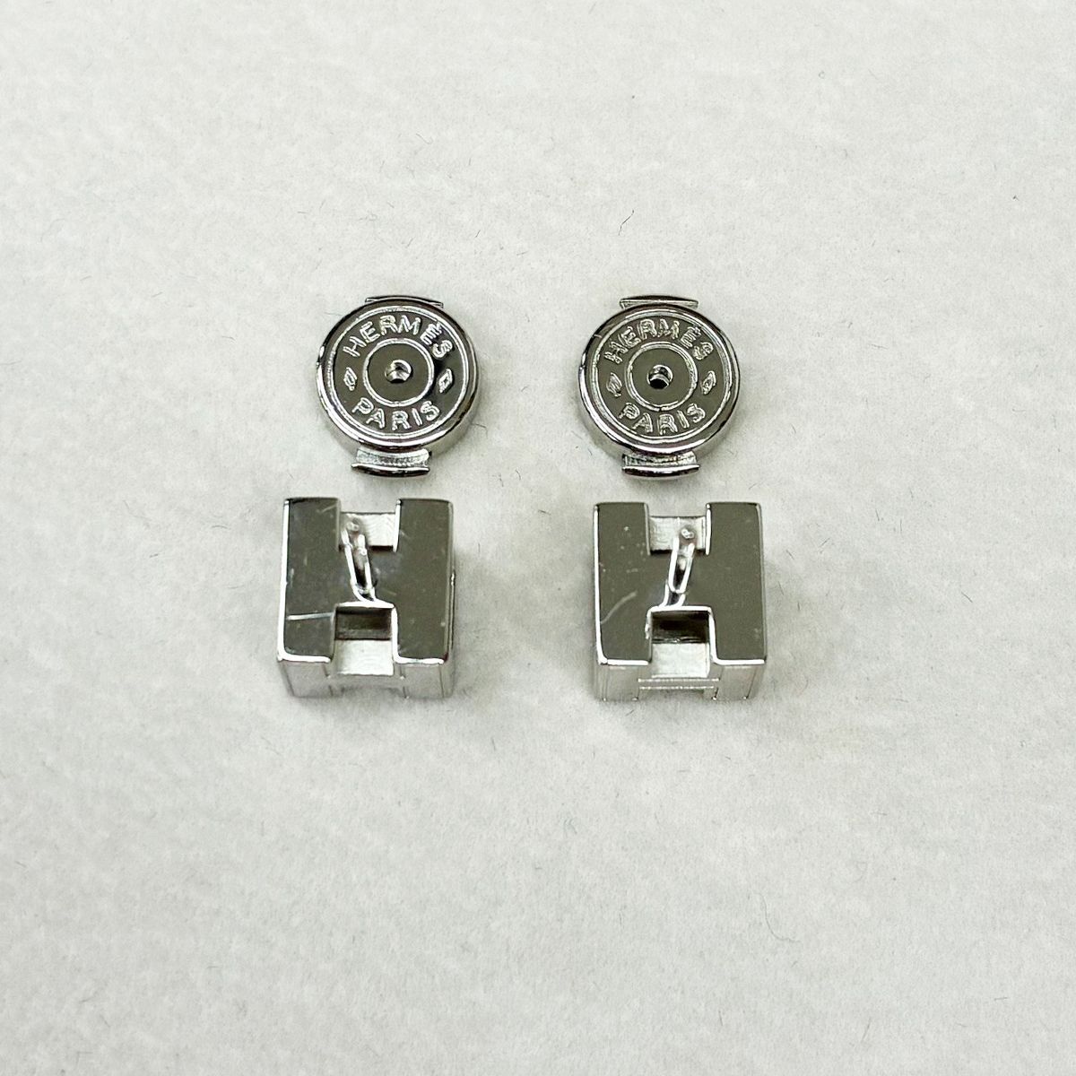 Hermes Earrings Cube Cage Ash Pink — view 2