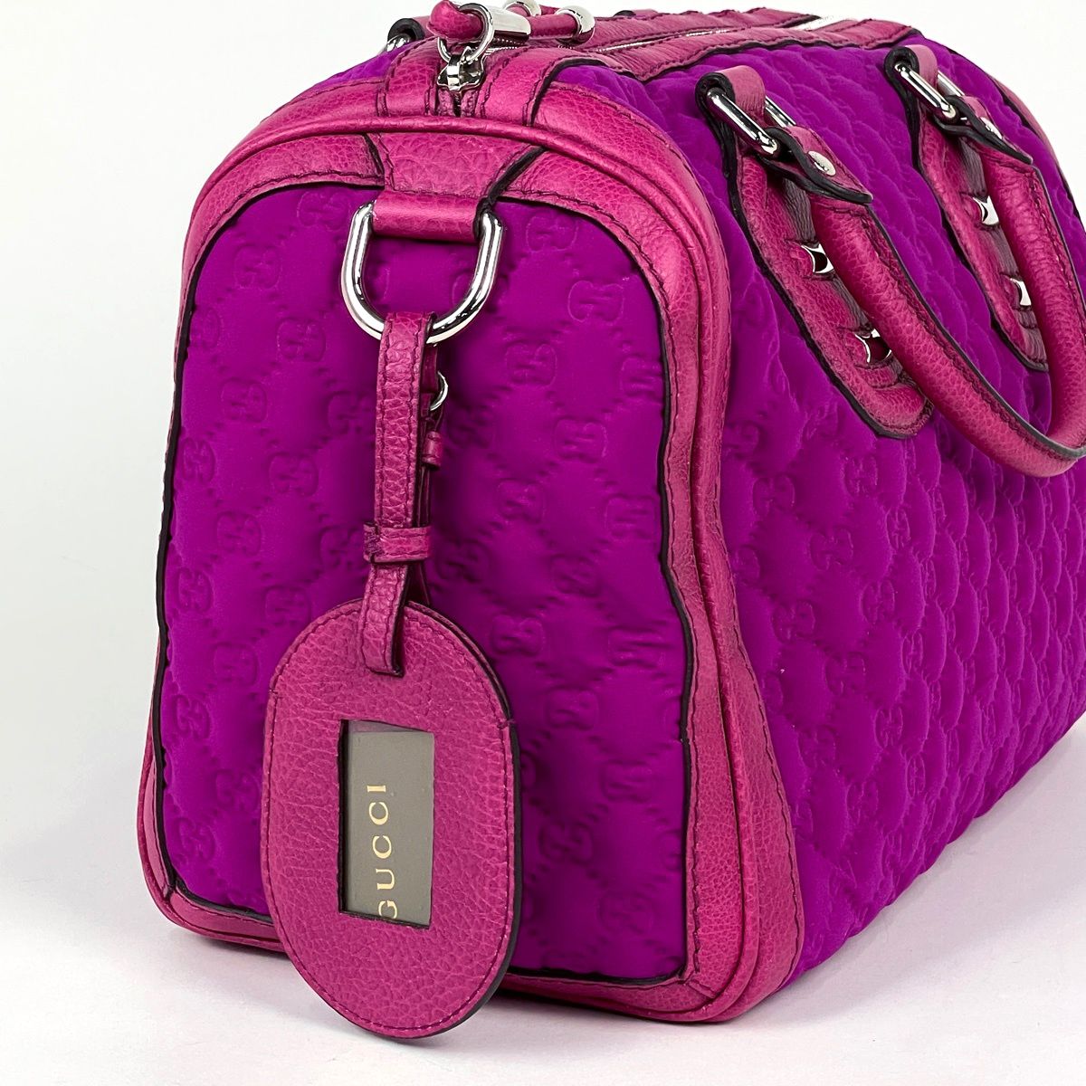 Gucci GG Pattern Handbag Neoprene Fabric Pink — view 4