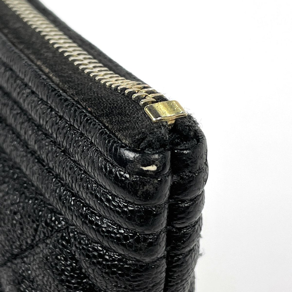 Chanel Boy Clutch CC Logo Quilted Caviar Leather Black — view 5
