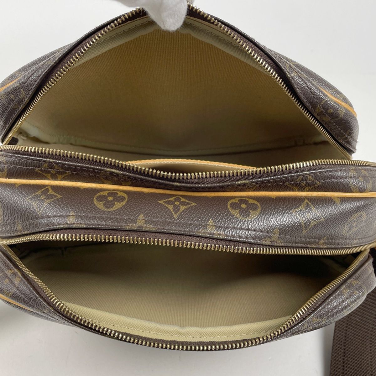 Louis Vuitton Reporter PM Crossbody Shoulder Bag Monogram Brown — view 8