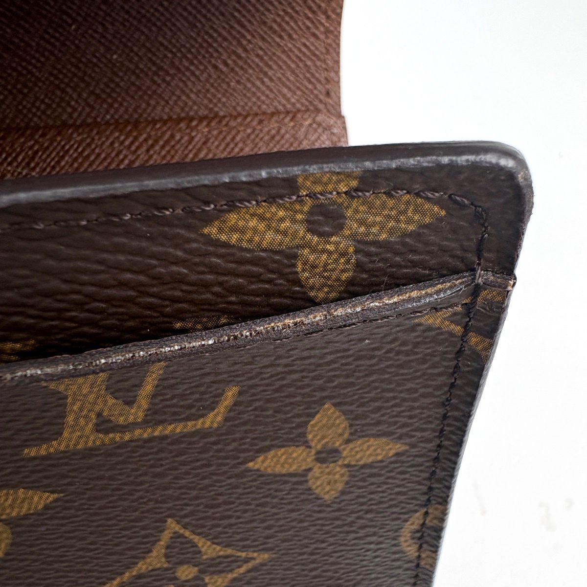 Louis Vuitton Portefeuille Alexandra Trifold Wallet Monogram Brown — view 5