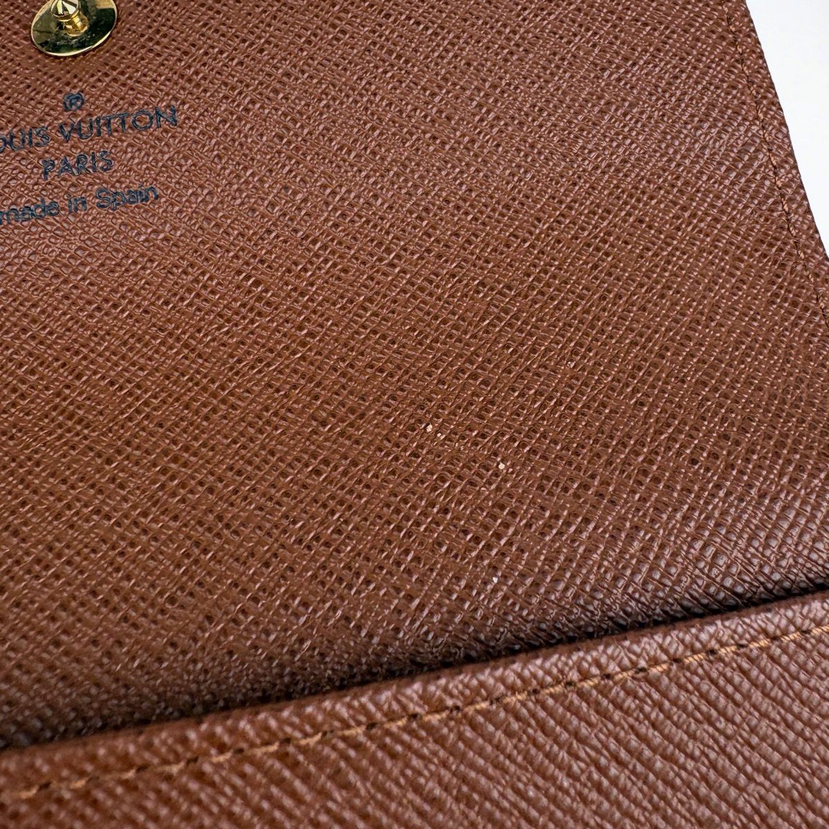 Louis Vuitton Portefeuille Alexandra Trifold Wallet Monogram Brown — view 4