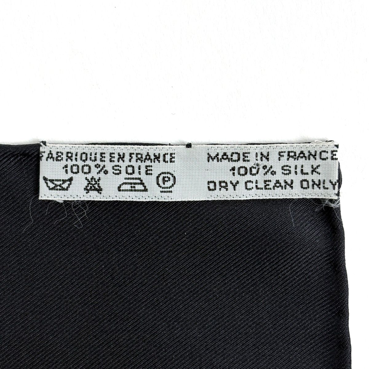 Hermes Carre 90 Poste Et Cavalerie Saber Decorative Bag Scarf Silk Black — view 2