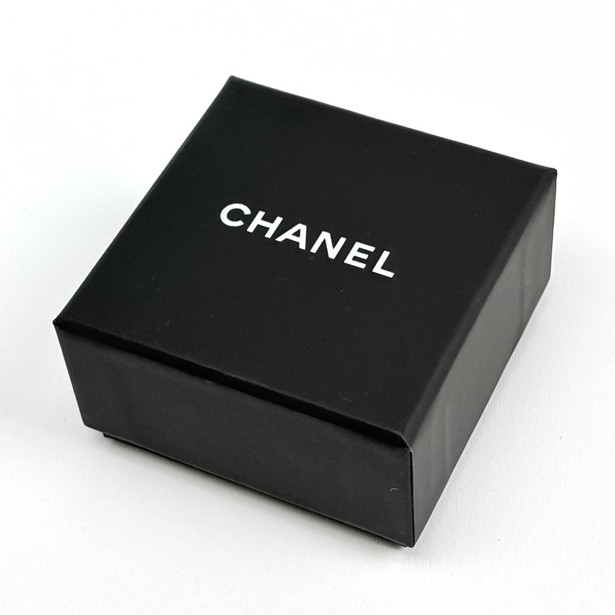 Chanel CC Logo Rhinestone Earrings Gold Plated — view 5