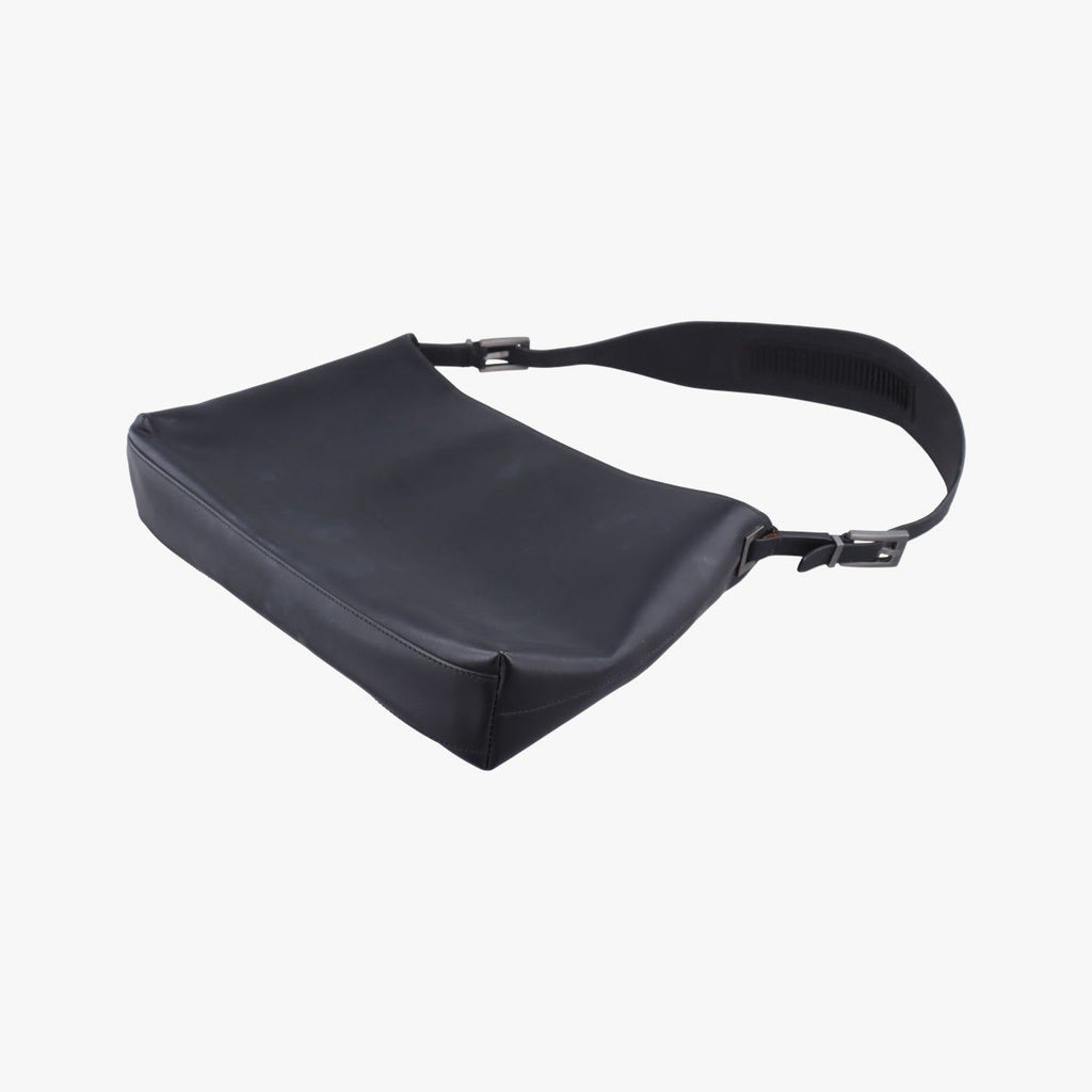 Gucci Minimalist Hobo Black Leather — view 4